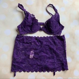 VS bra and garter belt set
